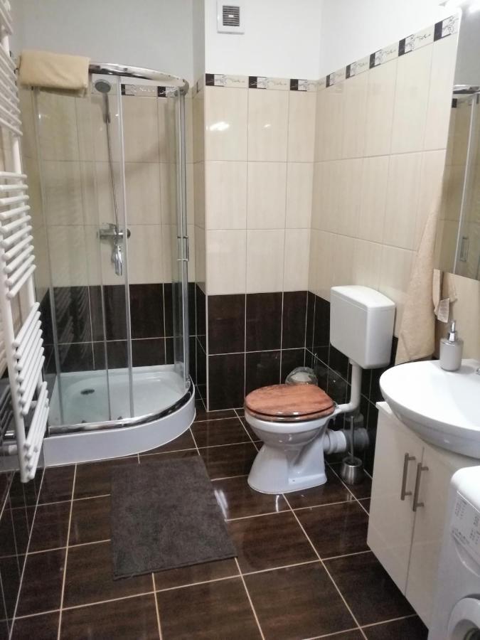 Boglárka Apartman Szeged Exterior foto